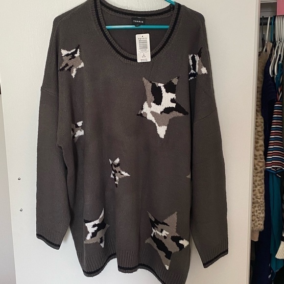 Nwt Torrid 3x Star Crew Neck Grey and Black Sweater - Picture 1 of 12